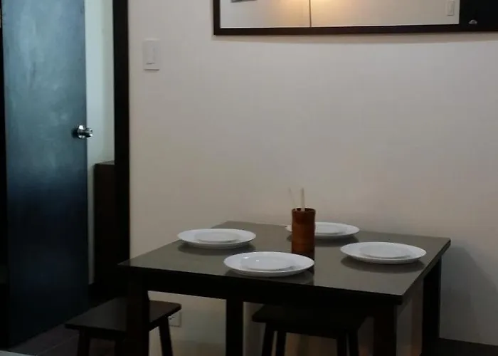 24k Residences: Modern Makati With Wi-fi And Streaming *